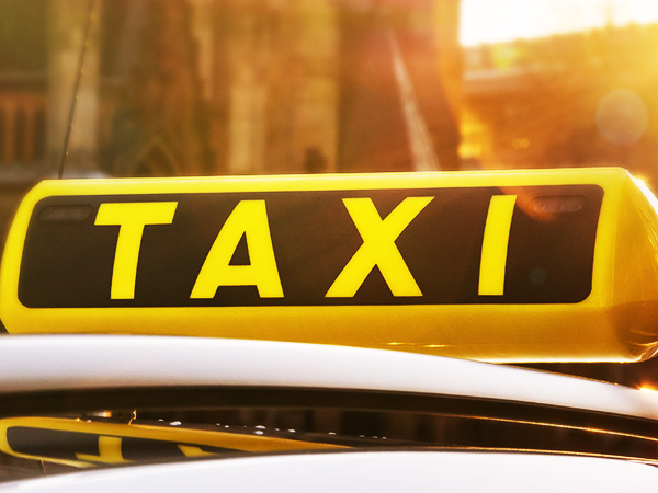Taxi & Mietwagen